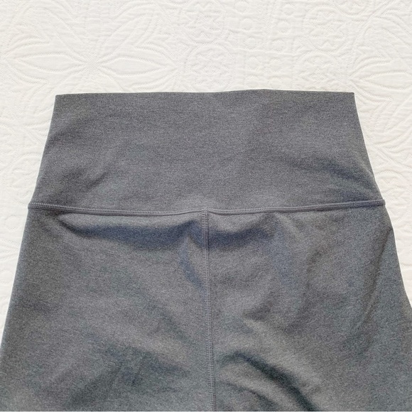 Everlane The Perform Leggings, Heathered Charcoal - Picture 6 of 7